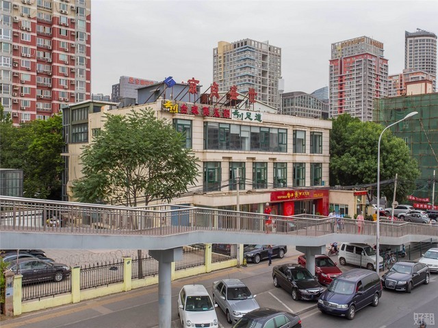 上海九亭去西宝兴路殡仪馆